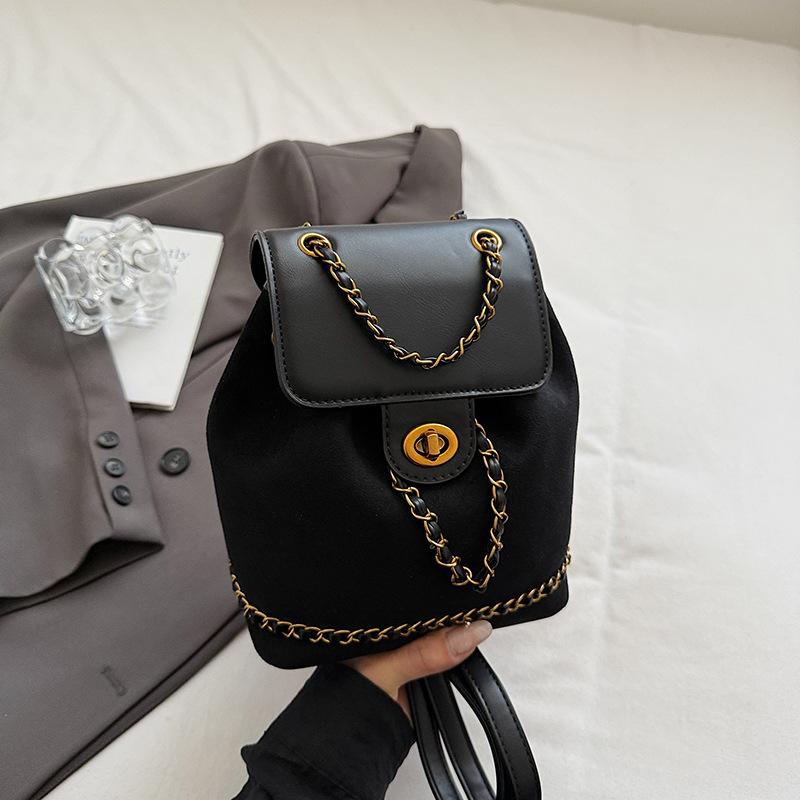 Ретро вместительный рюкзак на цепочке женская сумка осенний новый высококачественный вместительный замшевый мешок-ведро чёрный