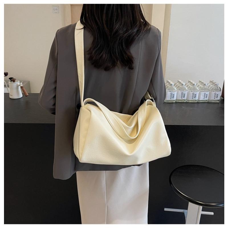 Новый Бостон, вместительный, модный. белый