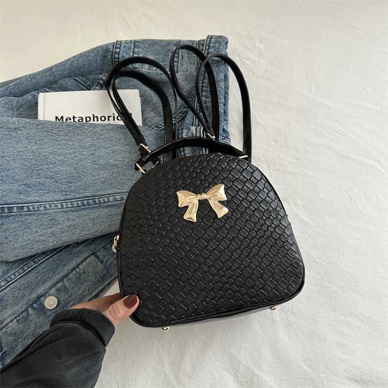 2024 летний новый модный большой вместительный легкий женский рюкзак модная простая портативная маленькая круглая сумка для женщин чёрный